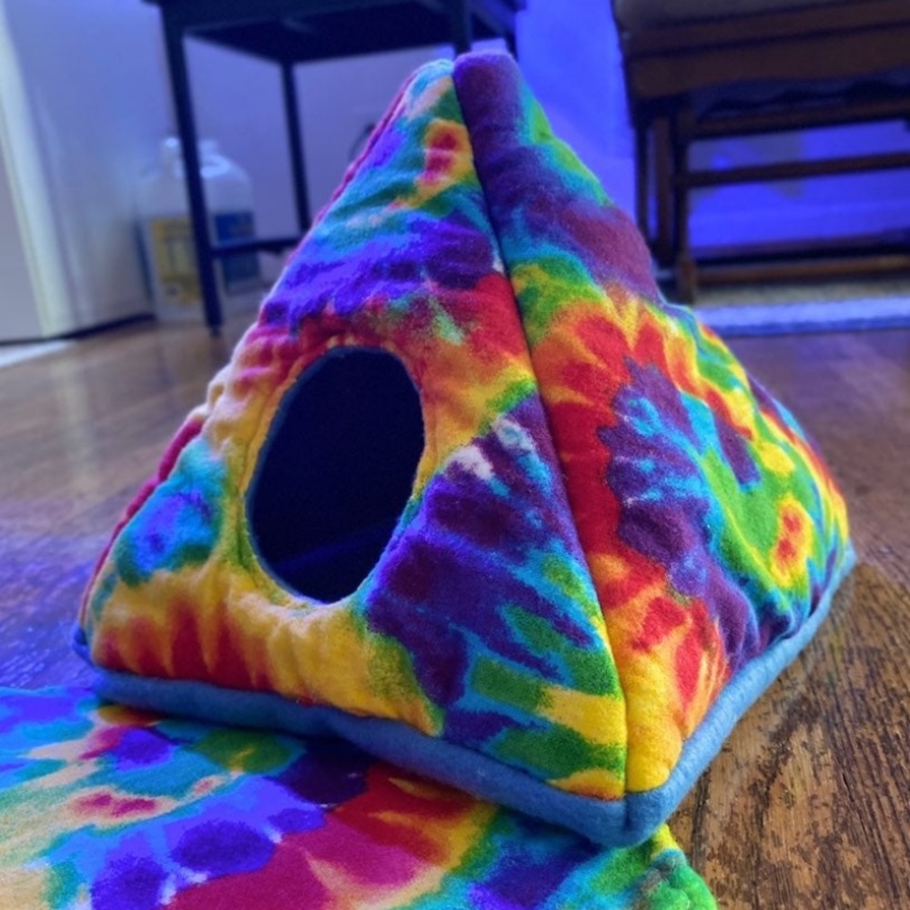 Small pet guinea pig hedgehog cozy hide tent